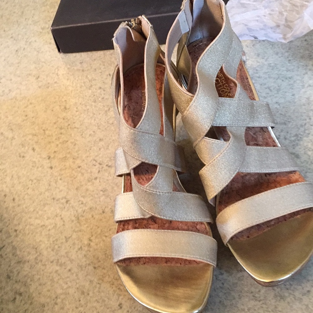 Shoes - Picture 3 of 5